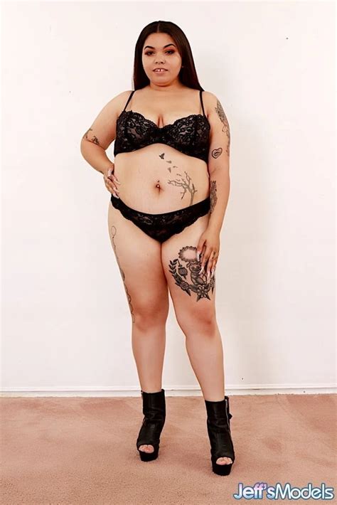 Brunette BBW Delilah Von Knight Gets Her Pussy Pounded Good Pics XHamster