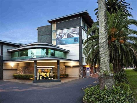 ibis Auckland Ellerslie Hotel - Deals, Photos & Reviews