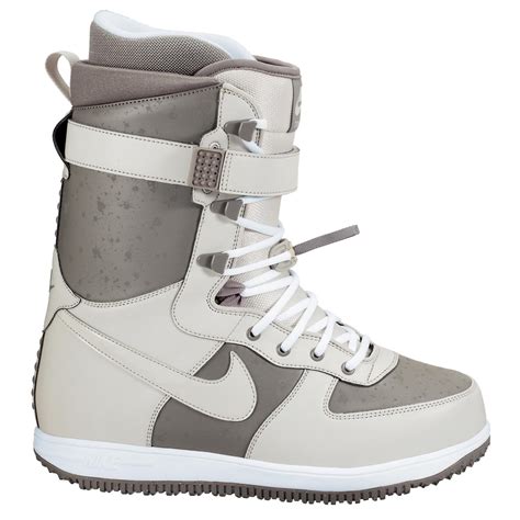men nike snow boots 1