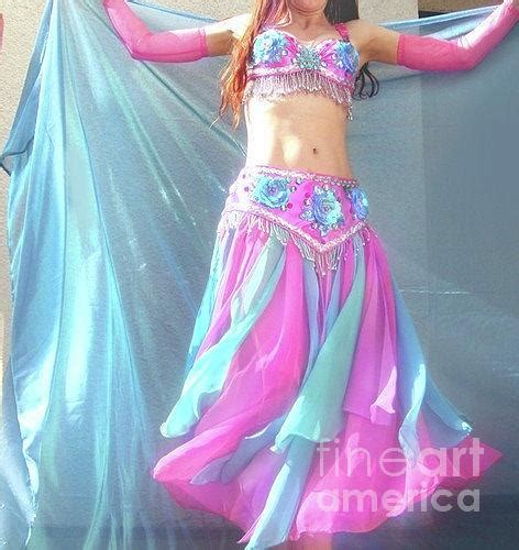 Cute Ameynra Belly Dance Costume With Petal Skirt And Blue Flowers