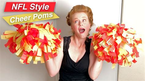 How To Make Cheerleading Pom Poms Pro Nfl Style Cheerleading Pom