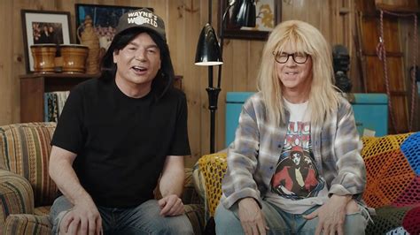 Mike Myers And Dana Carvey Revive Wayne S World