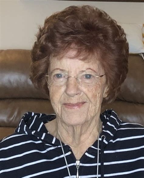 Lavon Doris Sorenson (née Lee)