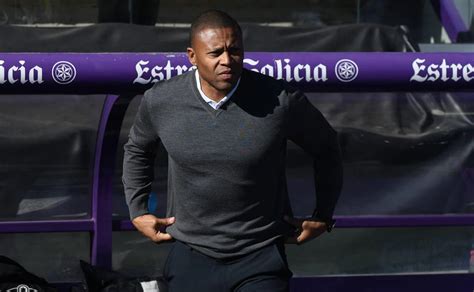 Julio Baptista Seguir Al Frente Del Valladolid Promesas Tras El