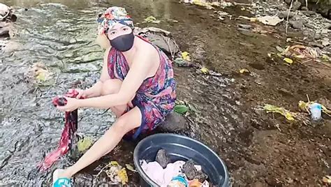 Random Stranger Fucks My Pussy On Public Cemetery Blowbang Porn Feat Pinay Viral Scandal