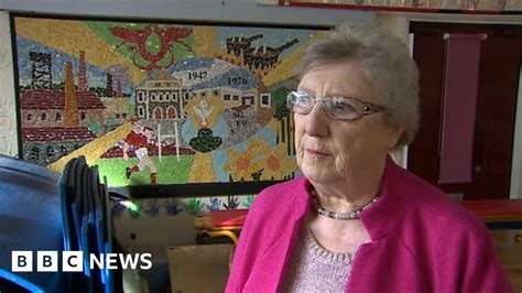 Llanellis Ysgol Gymraeg Dewi Sant Celebrates 70 Years Bbc News