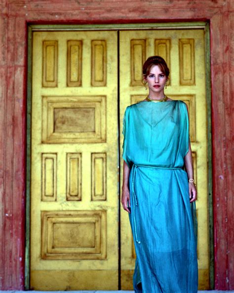 Sienna Guillory As Helen Helen Of Troy Greatest Props In Movie History