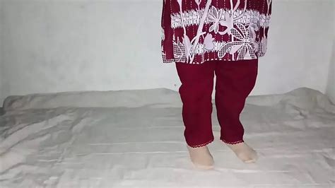 Aunty Keh Rahi Hy Bahir Nahi Nekalo Na Pakistani Webcam Porn XHamster