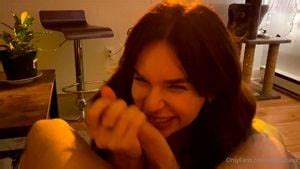 Watch Effy Hot Blowjob Babe Porn SpankBang