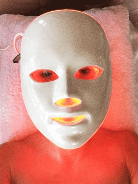 The Rosacea Led Mask Phototherapy Face Care Punkybobs