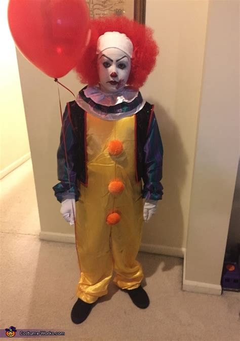 Weird Pennywise Costume