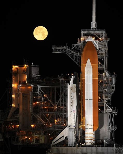 rocket launch night space shuttle  photo  pixabay