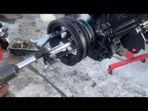 HOW TO REMOVE AND INSTALL A LS HARMONIC BALANCER USING A GM Ls7 CRANK