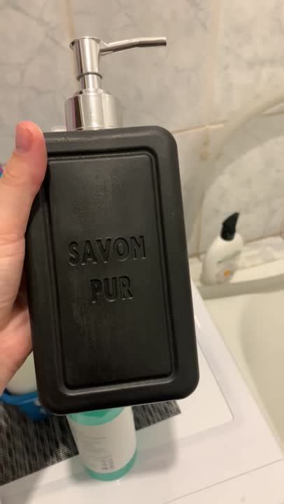 Мыло жидкое для мытья рук Savon Pur Black SAVON DE ROYAL Жидкие мыла ...