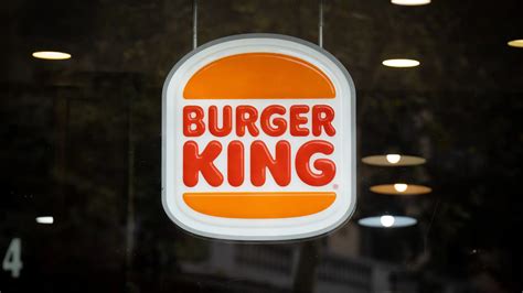 Burger King se enfrenta a una demanda por el tamaño de la Whopper y la