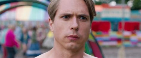 AusCAPS Joe Thomas Nude In The Festival