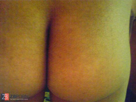 Luxurious Dark Hued Female With Glasses ZB Porn