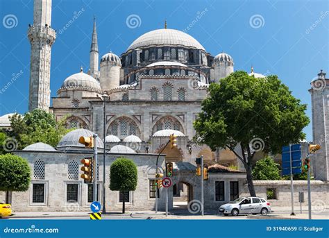 La Mezquita De Sehzade En Estambul Imagen De Archivo Imagen De