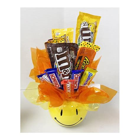 Smile Candy Bouquet | Waterloo, IA