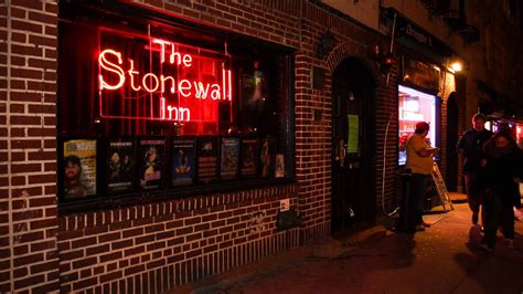 29 Best Gay Bars In NYC And LGBTQ Hot Spots For A Night On The Town