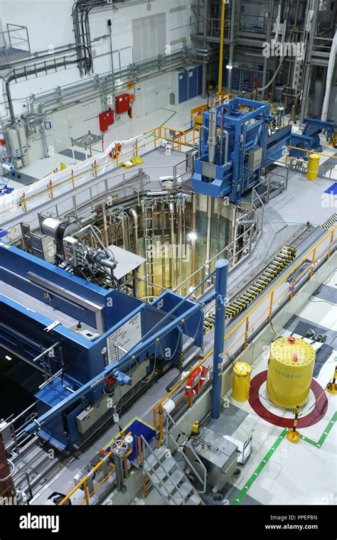 reactor pool  res stock photography  images alamy