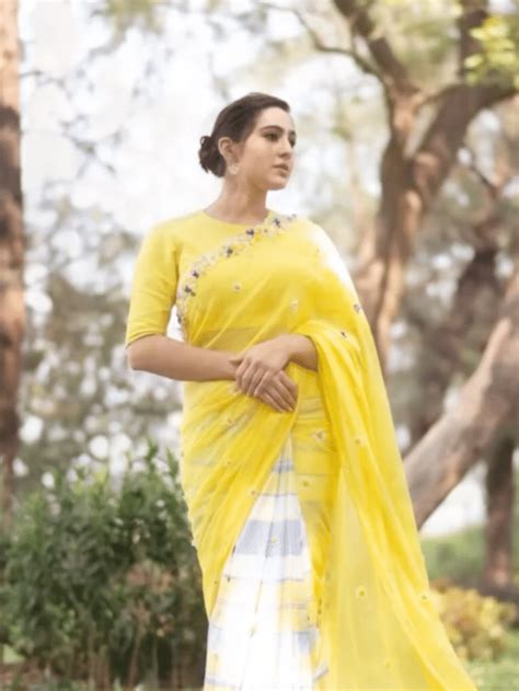 Sara Ali Khan Stuns In A Clueless Inspired Saree News Live