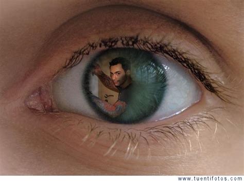 Efecto De Imagen Dentro Del Ojo