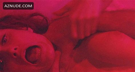 LINDA TOWNE Nude AZNude