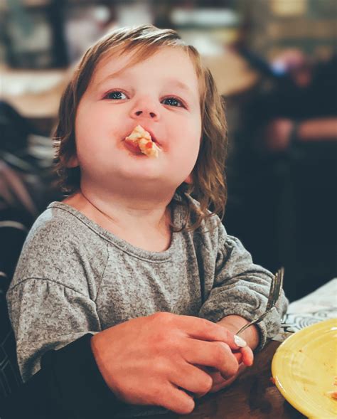 Chicago Deep Dish Pizza - Lou Malnati's Review • COVET by tricia