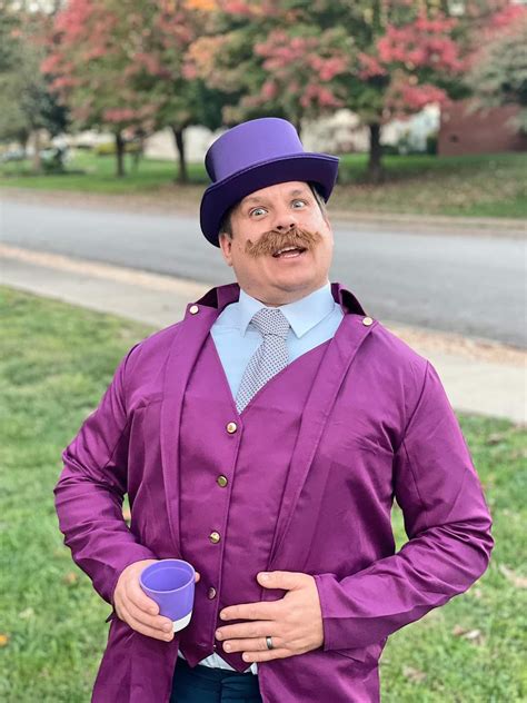 Mayor Humdinger Costume