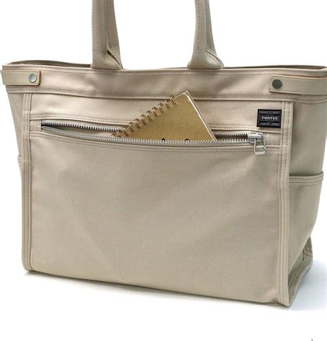 Amazon Porter Girl Naked M