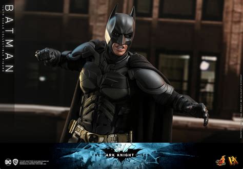 Hot Toys To Re Release Batman And The Bat Pod From The Dark Knight Rises The Toyark News