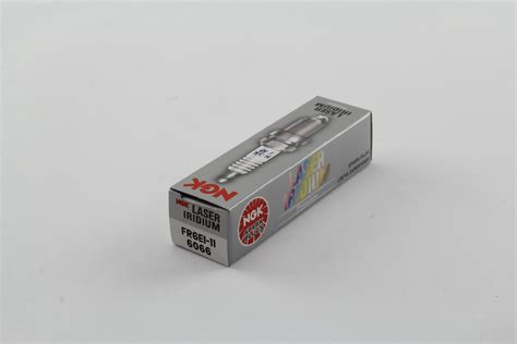 NGK SPARK PLUG FR6EI-11