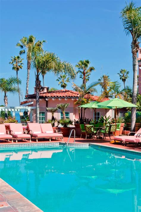 The 11 Best California Beach Hotels For Hitting The Sand Jetsetter La Valencia Hotel Best