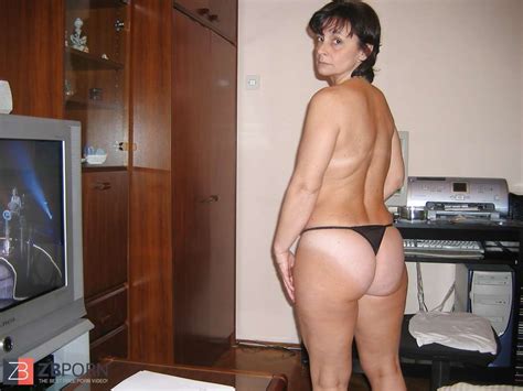 Wooly Mature Railing A Big Sausage ZB Porn