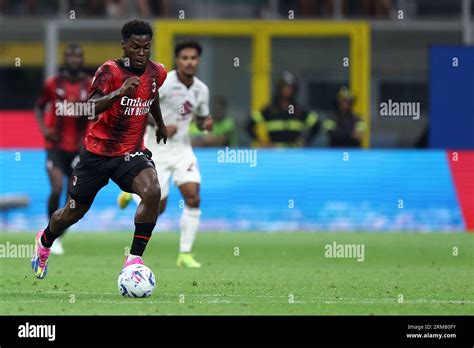 Milano Italy 26th Aug 2023 Yunus Musah Of Ac Milan Controls The