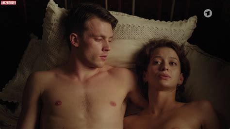 Malgorzata Mikolajczak nude pics página