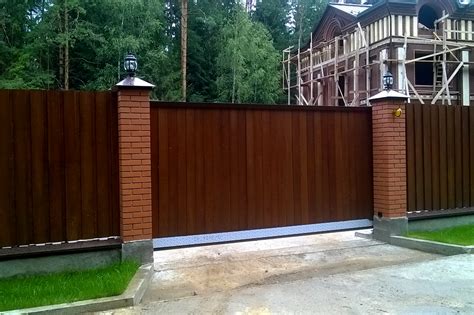 Как выбрать ворота для въезда на участок - наши статьи