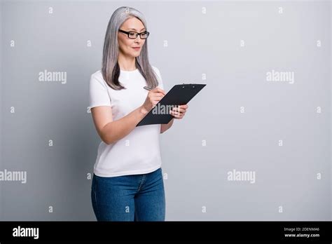 Business Woman Mature Strict Hi Res Stock Photography And Images Alamy