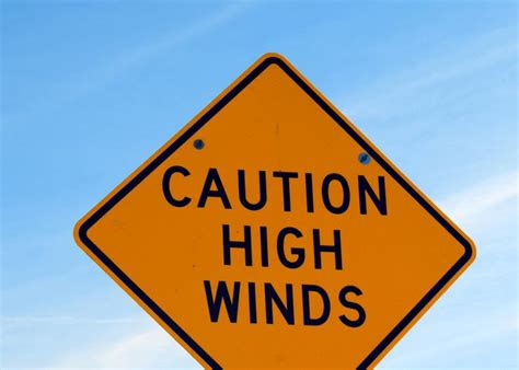 tips  driving  high winds