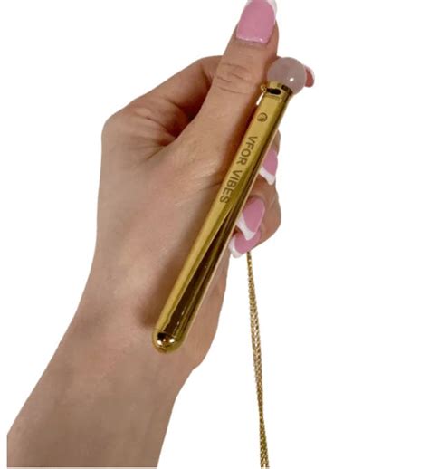 The Elusive Mile High Club Everything To Know About Having Sex On A Plane