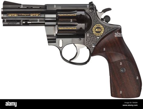 32 numeri immagini e fotografie stock ad alta risoluzione - Alamy