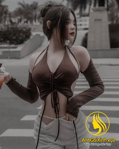 Tiktok Qu Nh Na B Ng M T V I Nh Ng B C H Nh C C Sexy Bikini H T O B O T M T Ng I Xem Nh