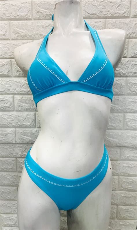 Bikini Clasico Triangulo Con Detalles En Blanco AleAlon Cl