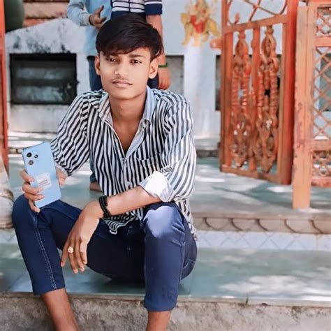 𝐑𝐚𝐣𝐮 ️👑 Rajubhai653 • Threads Say More