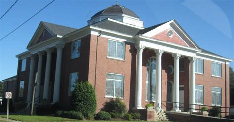 Leaving town, the last building of note is the Boykins Baptist Church.