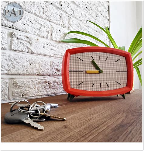 3d File Mid Century Modern Retro Clock・3d Printable Model To Download・cults