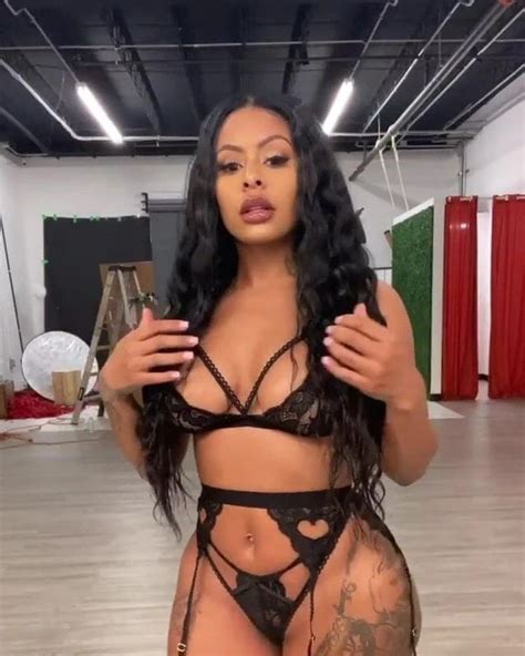 Free Reality Tv Porn Videos XHamster