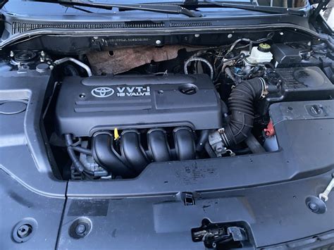 Установка сетки в решетку радиатора — Toyota Avensis II, 1,8 л, 2007 ...