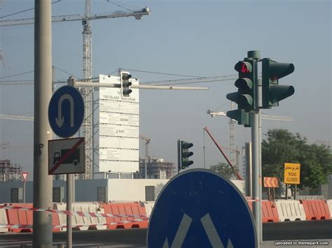 SeaWorld Abu Dhabi construction updates - Page 31